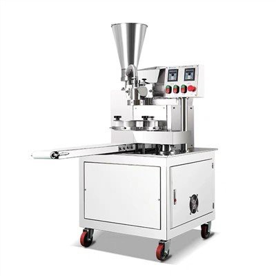 ماشین ساز مومو